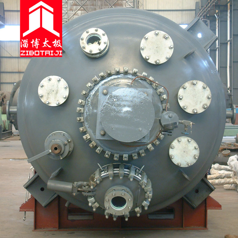 閉式搪玻璃反應(yīng)釜